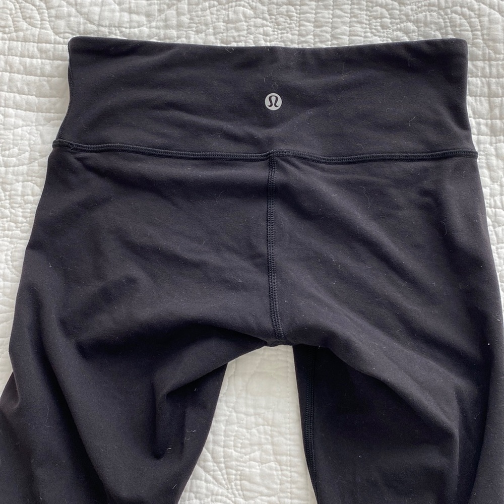 Black lululemon leggings, size 4.